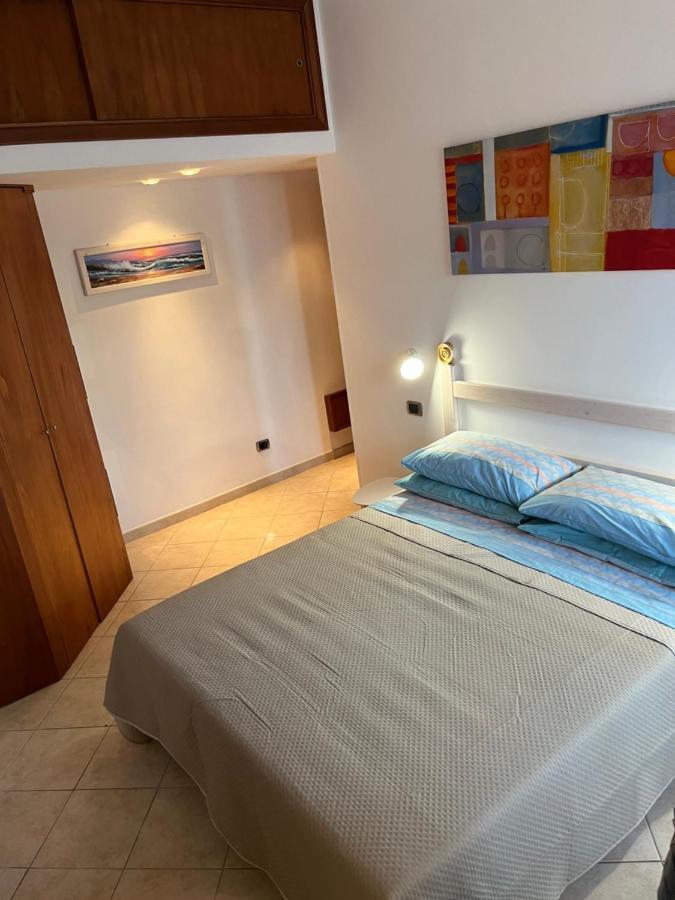 Apartamento Attico Con Terrazza In Via Dei Traghetti Lido di Ostia Exterior foto