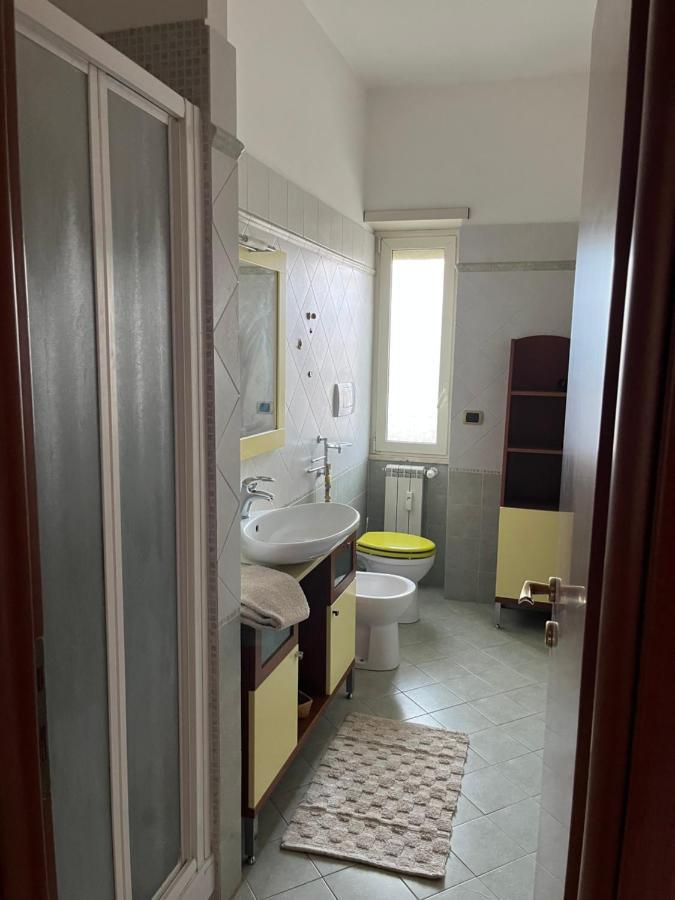 Apartamento Attico Con Terrazza In Via Dei Traghetti Lido di Ostia Exterior foto