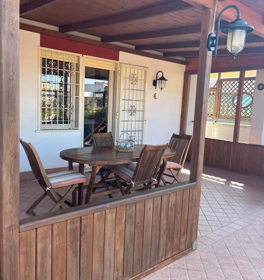 Apartamento Attico Con Terrazza In Via Dei Traghetti Lido di Ostia Exterior foto
